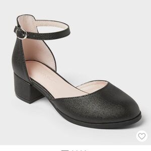 Cat & Jack Hazel dress shoes- size 4